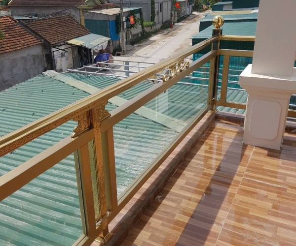 Cầu Thang, Lan Can Tay Vịn Inox Mạ Màu Bình Dương Bền Đẹp - Không Bong Tróc