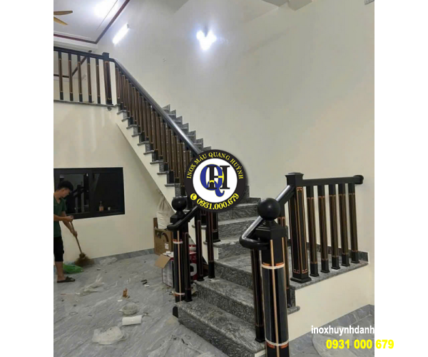 Cầu Thang Nhôm Định Hình Theo Chiều Cao Tầng Và Mặt Bằng Bù Đăng