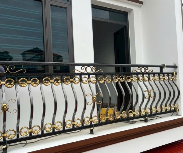 Lan Can Inox Biên Hòa Cho Nhà Phố - Thiết Kế Mẫu Theo Kiến Trúc