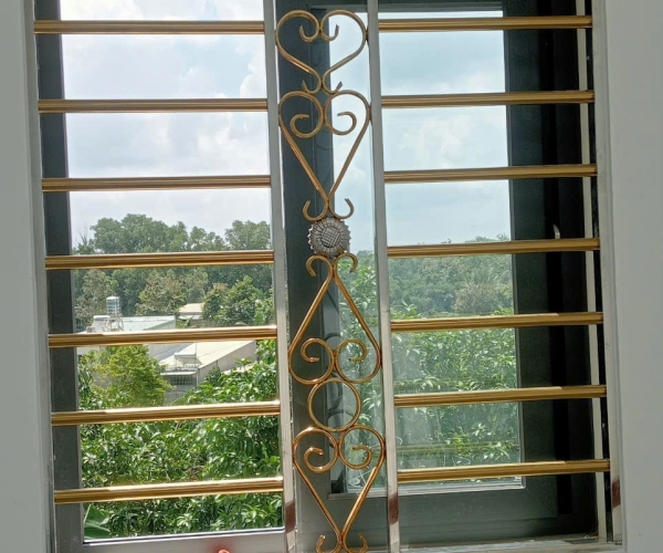 Thi Công Bông Bảo Vệ Inox Quận 12 Uy Tín - Bền Đẹp, An Toàn