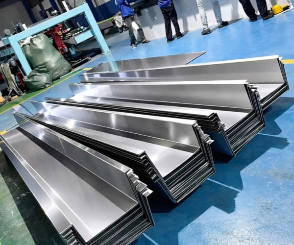 Thi Công Máng Xối Inox Nhà Xưởng - Giải Pháp Thoát Nước Bền Vững #TOP1