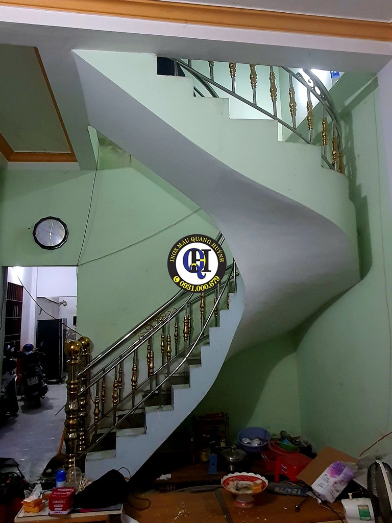 Đơn Vị Thi Công Cầu Thang Inox TPHCM Chuyên Nghiệp, Bảo Hành Dài Hạn