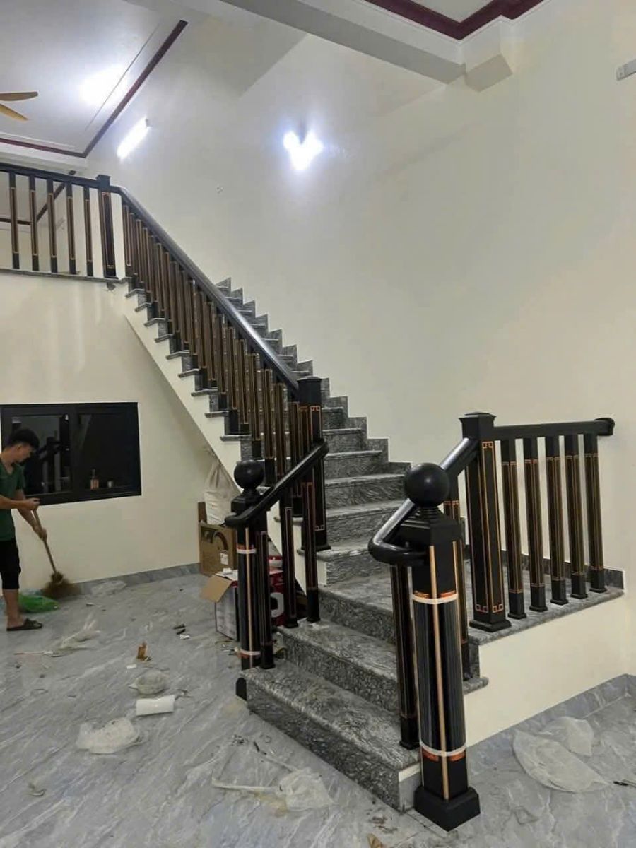 Cầu Thang Nhôm Định Hình Biên Hòa | Thi Công Tận Nơi, Giá Tốt Nhất