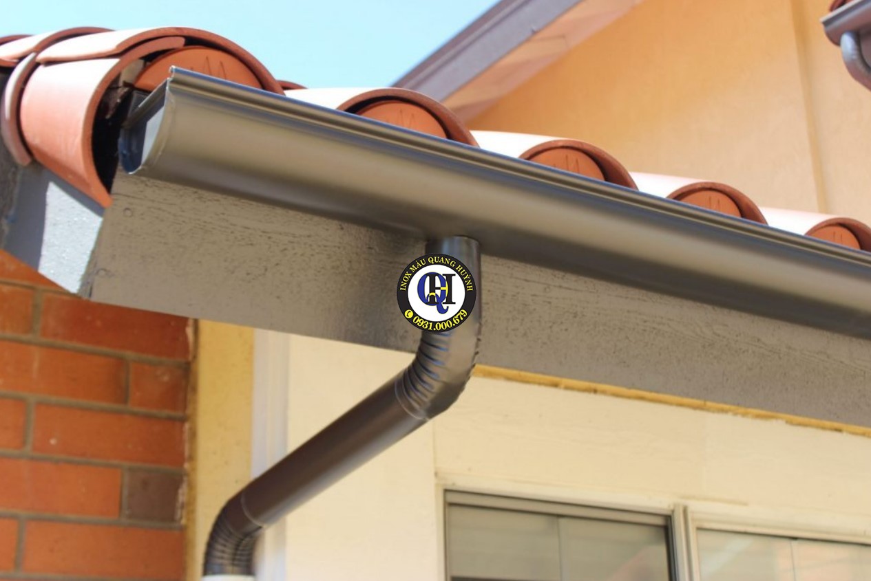 Giá Máng Xối Inox 304 Tại Thủ Dầu Một & Cách Chọn Chuẩn
