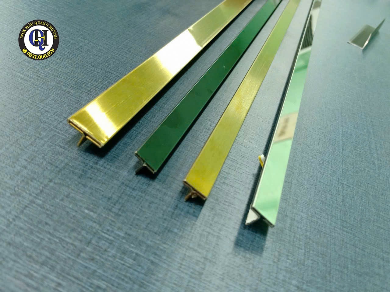 Tay Vịn Inox Mạ Vàng Cho Cầu Thang tại Thủ Dầu Một Bình Dương