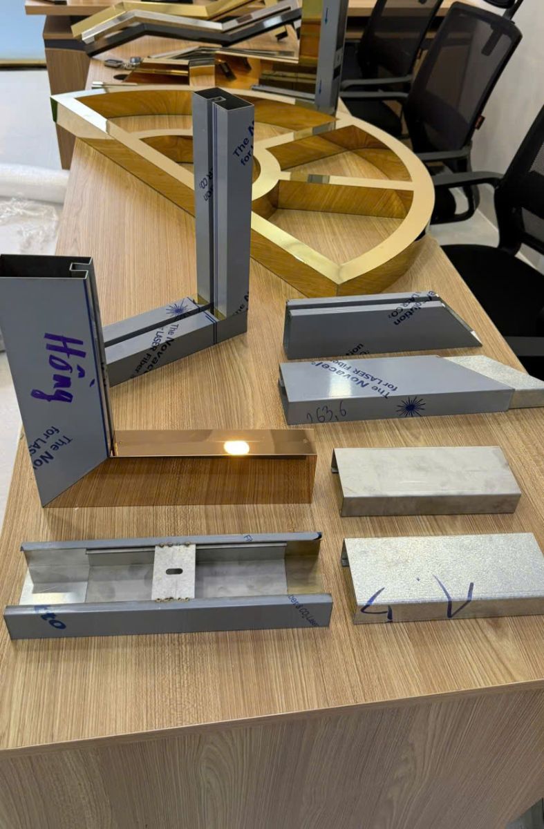 Phụ Kiện Inox Màu 2026 - Giải Pháp Kiến Trúc Đa Sắc #TOP1