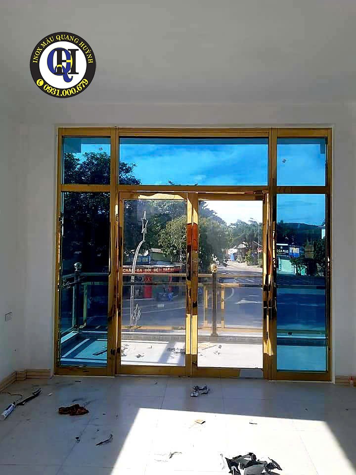 Cửa Kính Khung Inox Theo Kích Thước Cho Showroom Và Văn Phòng Thuận An 