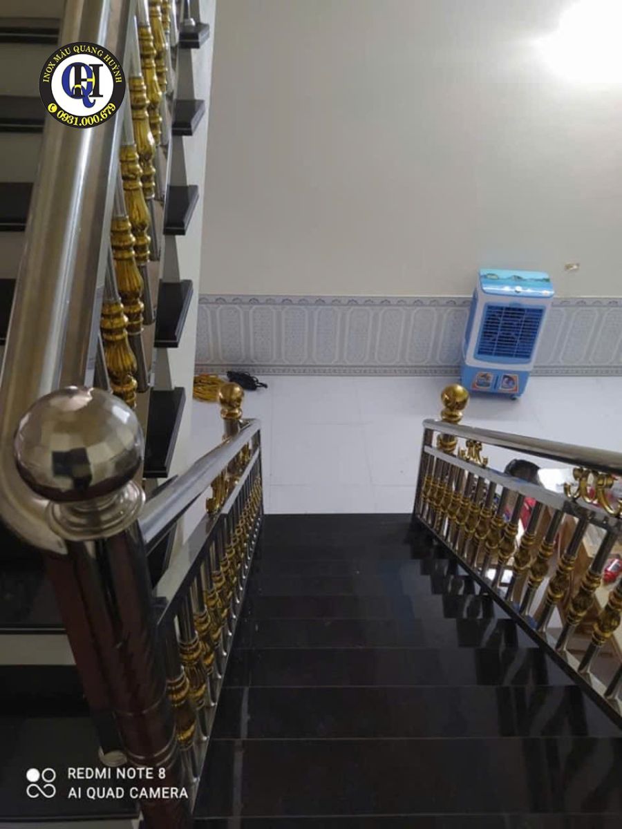 Cầu Thang Inox Mạ Màu Cao Cấp Quận 7: Bảng Giá Mới Nhất